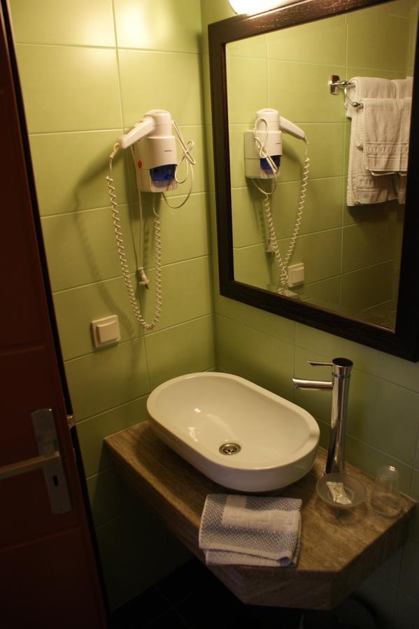 Aposperides Hotel Livadi  Luaran gambar