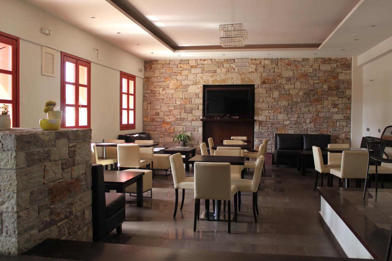 Aposperides Hotel Livadi  Luaran gambar