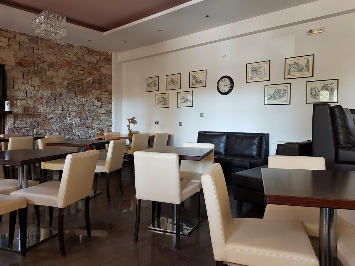 Aposperides Hotel Livadi  Luaran gambar